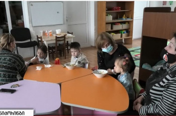 ,,მერე რა, რომ სოფელია ყველა ბავშვს უნდა ბაღში მისვლა“ - მშობლების დაჟინებული მოთხოვნით გორის ბაღებში სწავლა დაიწყო, სოფლად კი არა 6.10.2021