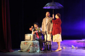 ,,ბავშვებს ყურები ნაჭრით ავუხვიე” - ერისთავის თეატრში პრემიერისთვის ემზადებიან